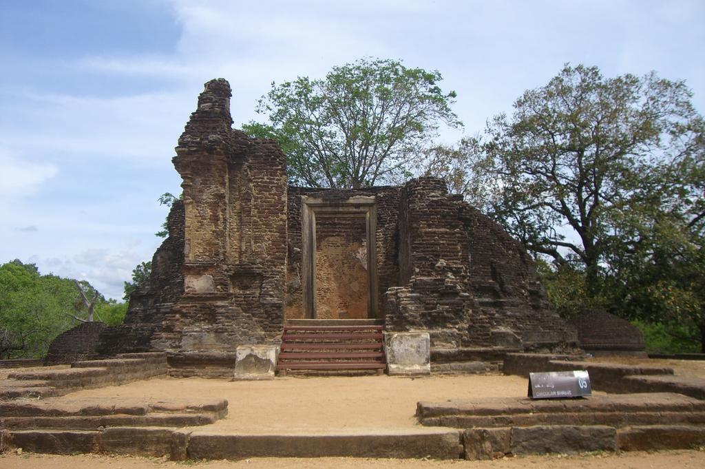 Risenlak Holiday Resort Polonnaruwa Exterior foto